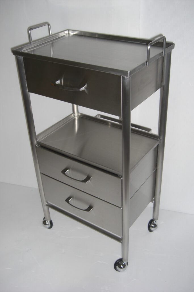 美容室ワゴンヘアライン仕様